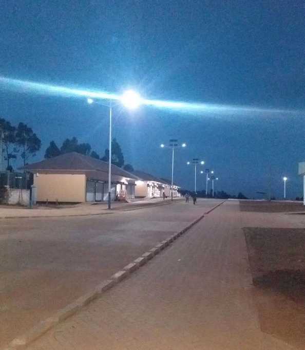 城西区非洲科特迪瓦太阳能路灯工程